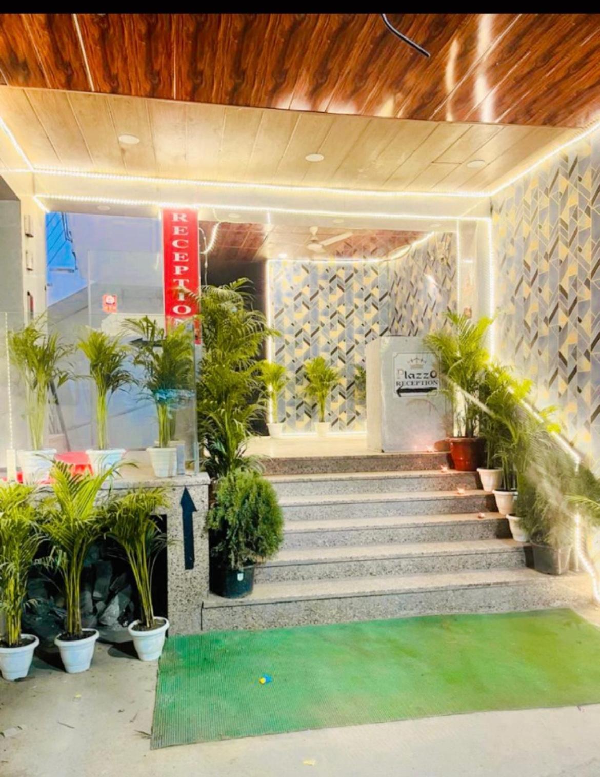 Plazzo Prime Plaza At Delhi Airport Bed & Breakfast Yeni Delhi Dış mekan fotoğraf