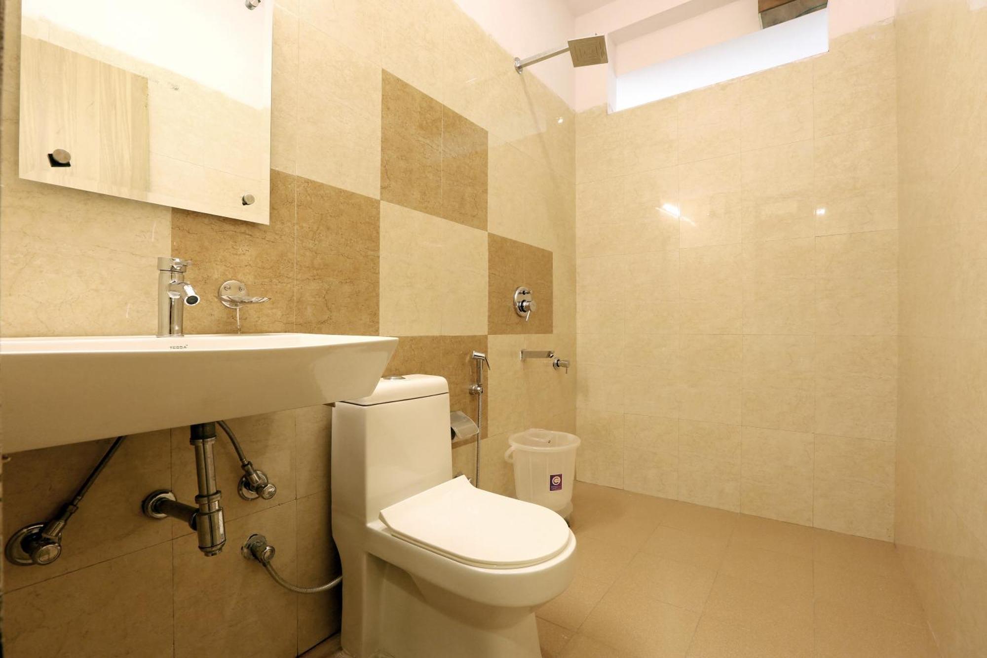 Plazzo Prime Plaza At Delhi Airport Bed & Breakfast Yeni Delhi Dış mekan fotoğraf