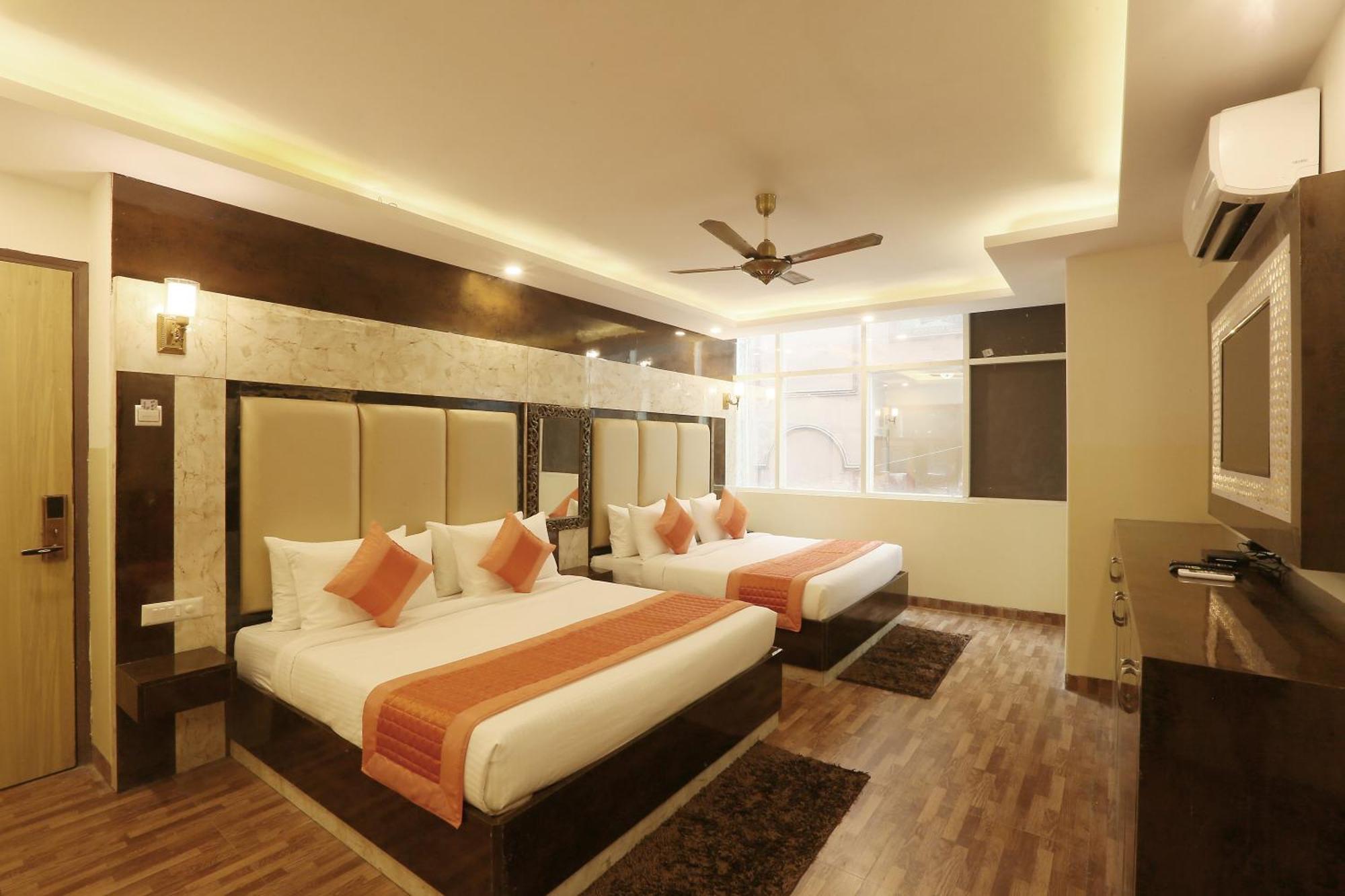 Plazzo Prime Plaza At Delhi Airport Bed & Breakfast Yeni Delhi Dış mekan fotoğraf